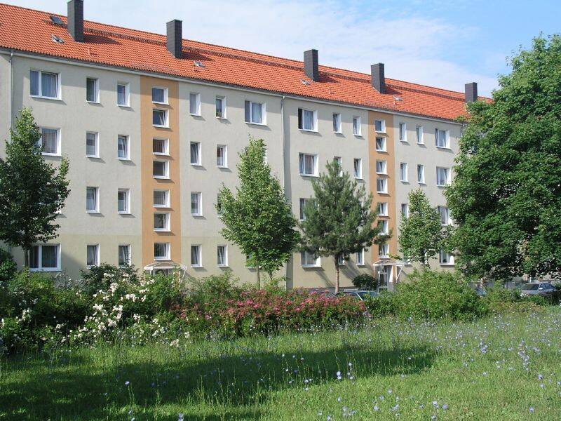 In der Herrichtung! Ganz unten, Wannenbad und in einem beliebten Stadtteil…, 6118 Halle (Saale)