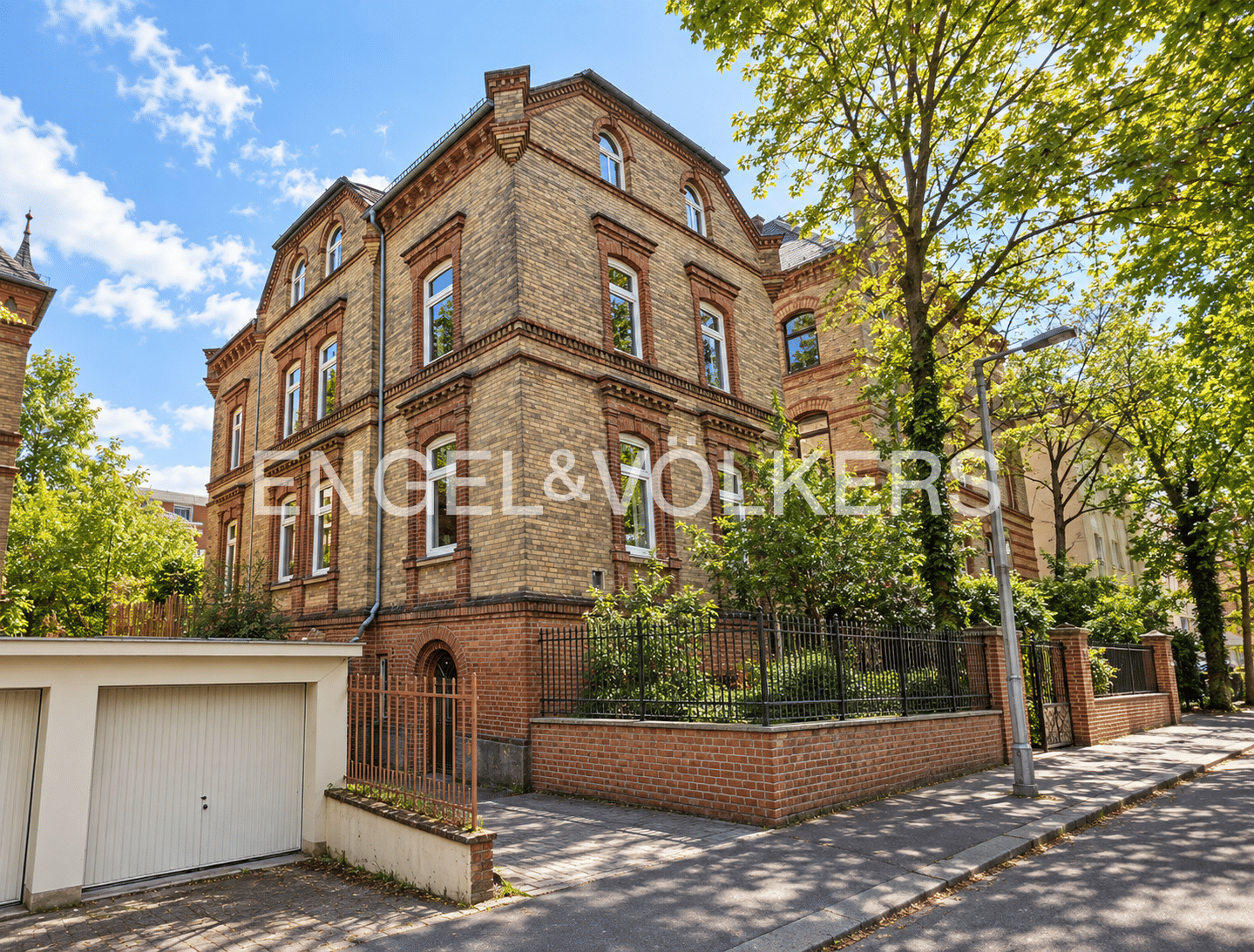 Repräsentative 4-Zimmer-Altbauwohnung mit Gartennutzung, 65195 Wiesbaden (Wiesbaden)