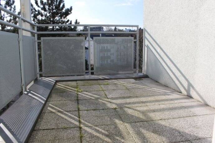 Gepflegte 2-Raum-Wohnung in Mülheim-Saarn m. gr. Balkon und Tiefgaragenstellplatz, 45481 Mülheim an der Ruhr (Broich Saarn Saarn/Mintard Saarn/Selbeck)