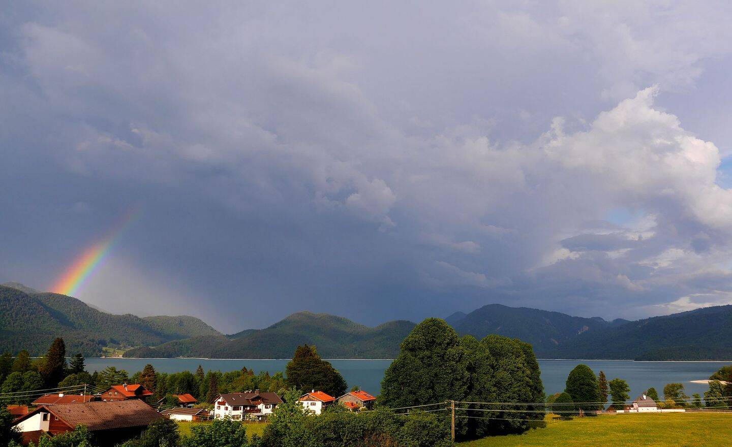 Helle, renovierte Wohnung in Traumgegend für 6 bis 10 Monate, 82432 Kochel a. See