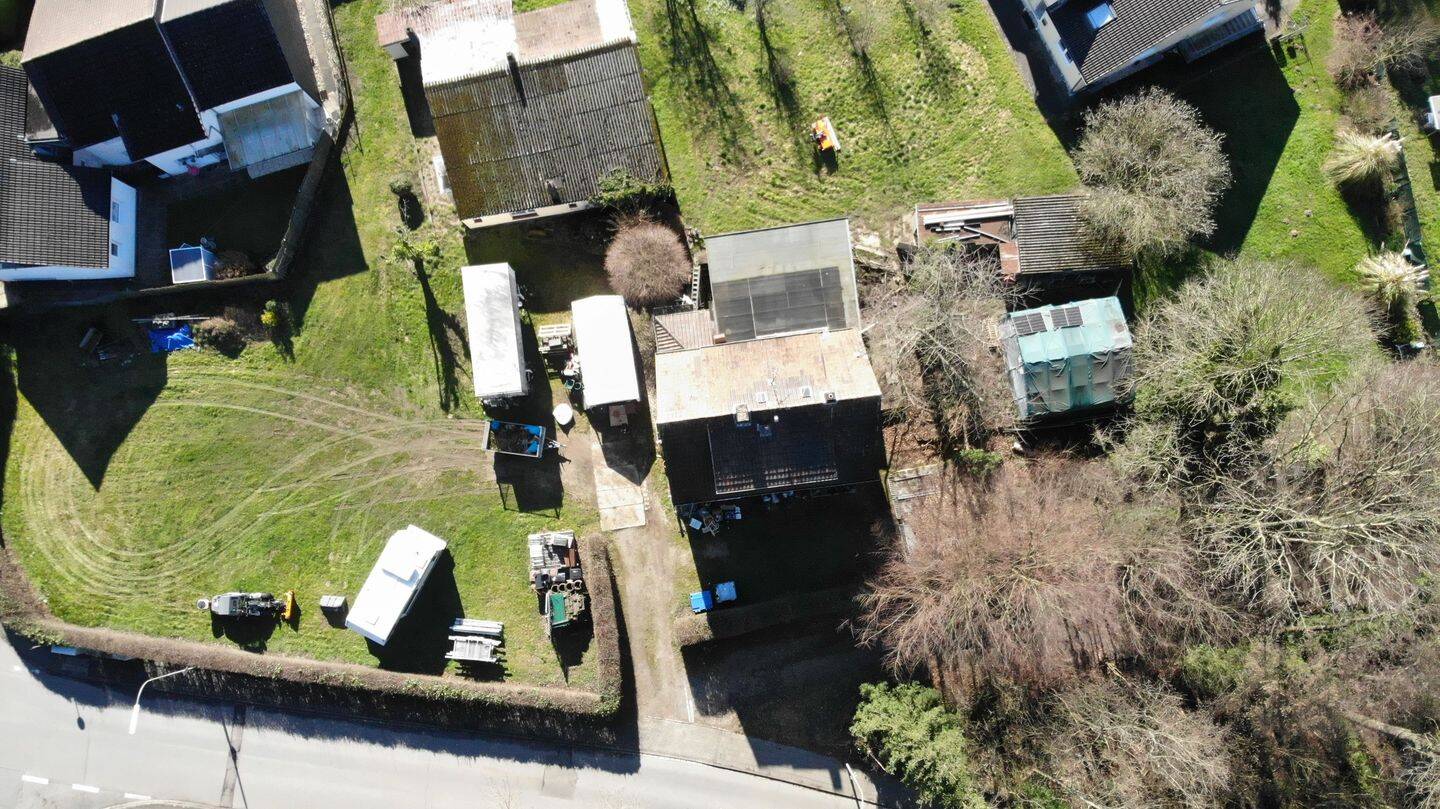 Baugrundstück für zwei Doppelhäuser, Einfamiliehäuser oder Mehrfamilienhaus mit Abbruchhaus in Leichlingen in der Vog…, 42799 Leichlingen (Rhld.)