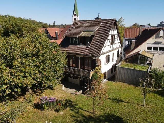 Freistehendes Einfamilienhaus in sehr ruhiger und zentraler Lage von KN-Wollmatingen- frei, 78467 Konstanz