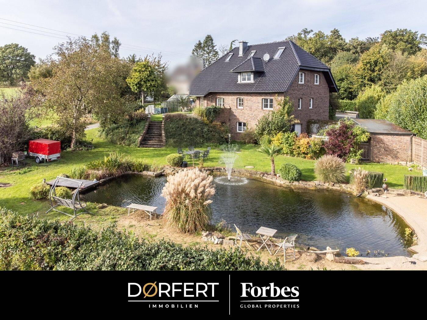 Exklusives Landhausambiente – freistehendes Anwesen in Feldrandlage mit Naturteich, 51429 Bergisch Gladbach
