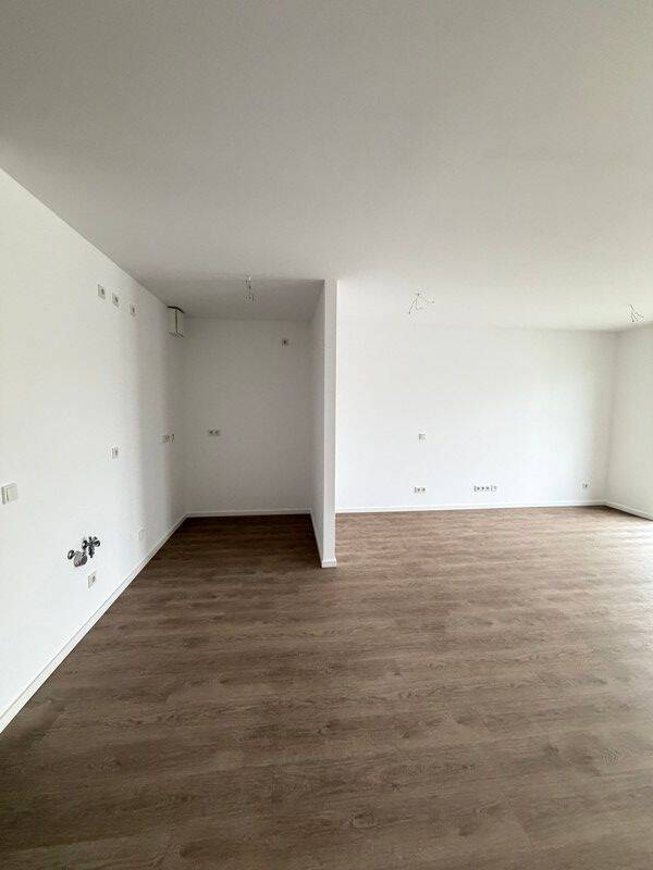 Moderne 4-Raum-Wohnung mit Balkon – WBS!, 1067 Dresden (Friedrichstadt Innere Altstadt Wilsdruffer Vorstadt/Seevorstadt-West)