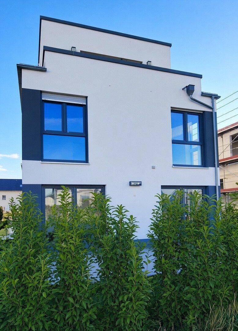 Your new home is waiting – US military members are warmly welcome – Modernes Wohnen in bester Lage, 65239 Hochheim am Main