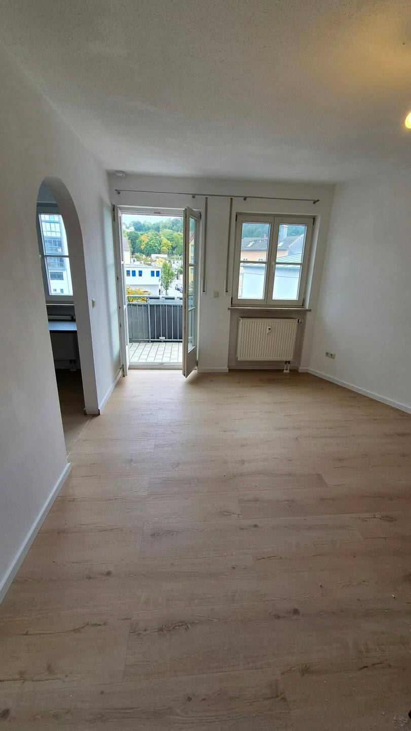 Zentrum 1-Zimmer-Wohnung mit eigener PV Anlage, 94469 Deggendorf
