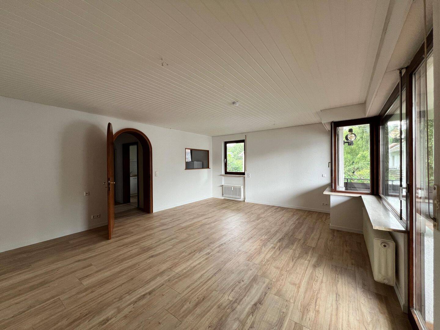 Moderne 4-Zimmer-Maisonette-Wohnung mit 3 Balkonen – Überlingen-Nußdorf/Bodensee, 88662 Überlingen