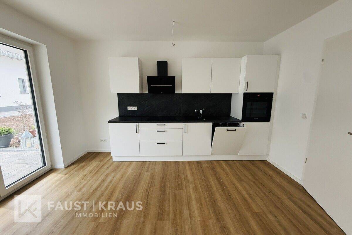 Stilvolle 2-Zimmer-Erdgeschosswohnung mit Einbauküche – Neubau 2025 in Wiesen, 63831 Wiesen