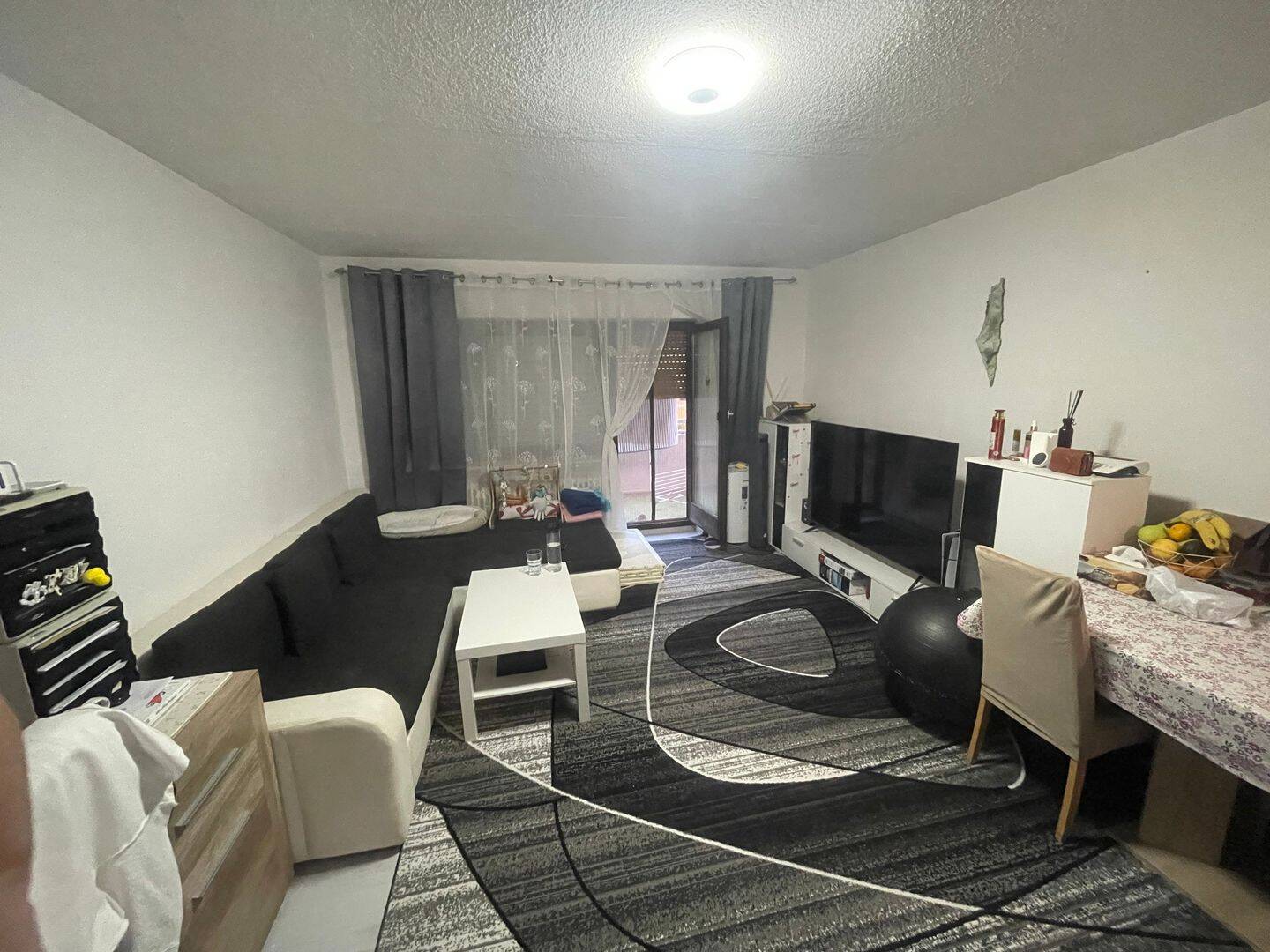 2 Z mit Einbauküche, Bad und Balkon 730€ Warmmiete, 67063 Ludwigshafen am Rhein (Friesenheim/Nord)