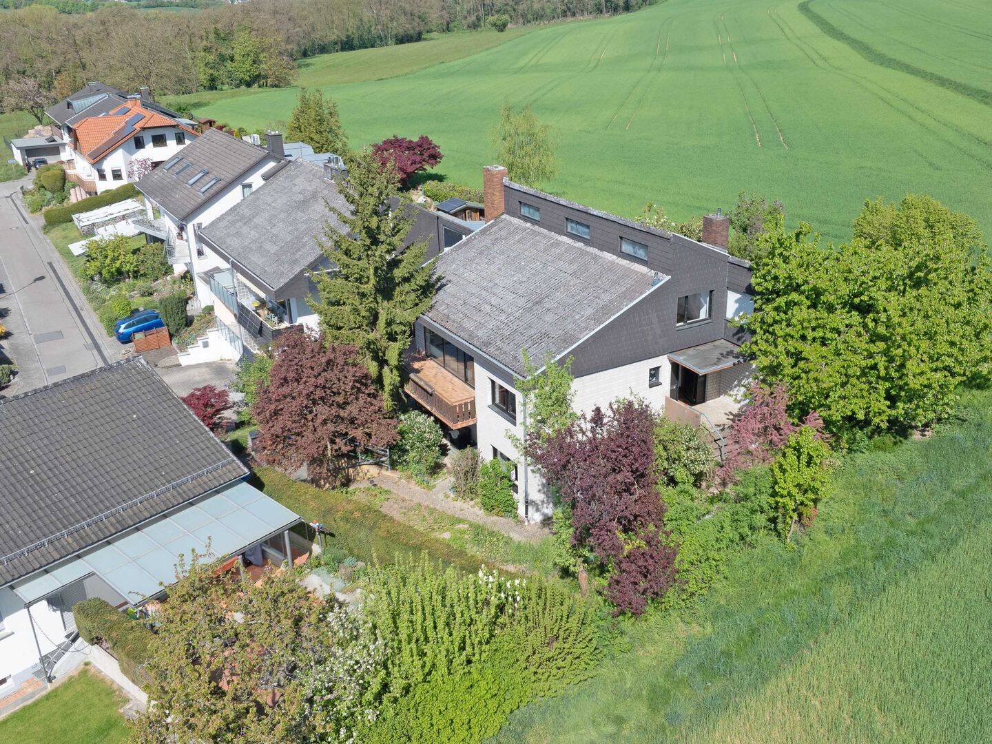 Großzügiges, loftartiges Wohnen in traumhafter Feldrandlage von Dielheim!, 69234 Dielheim