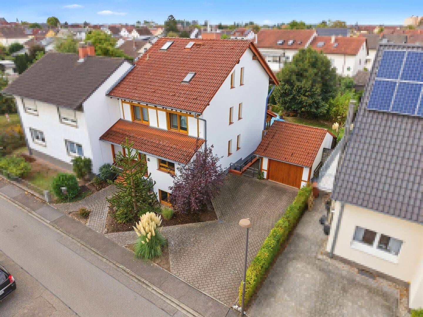 Familientraum mit Swimmingpool / Viel Platz mit 5 Schlafzimmer, 68766 Hockenheim