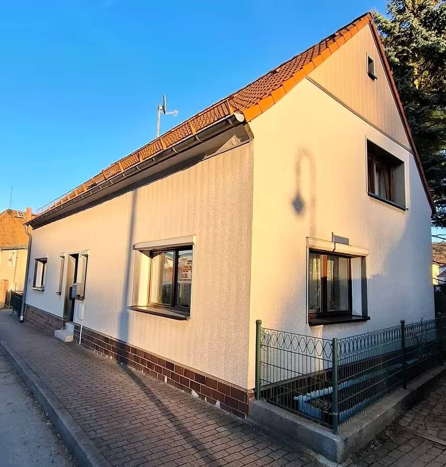 *Provisionsfrei* Bezugsfertiges EFH mit Dachterrasse und barrierefreiem Zugang, 2730 Ebersbach-Neugersdorf