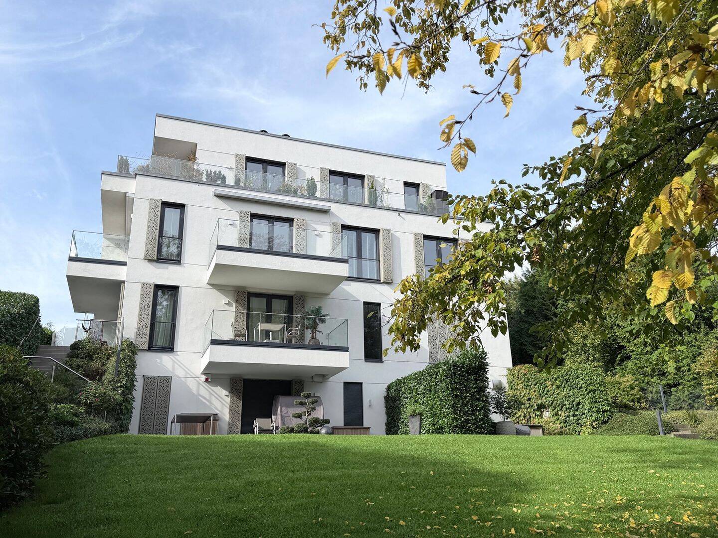Urbanes Wohnen in Duvenstedt mit direktem Alsterzugang und Bootsanleger, 22397 Hamburg (Wandsbek Duvenstedt Lemsahl-Mellingstedt Wohldorf-Ohlstedt)