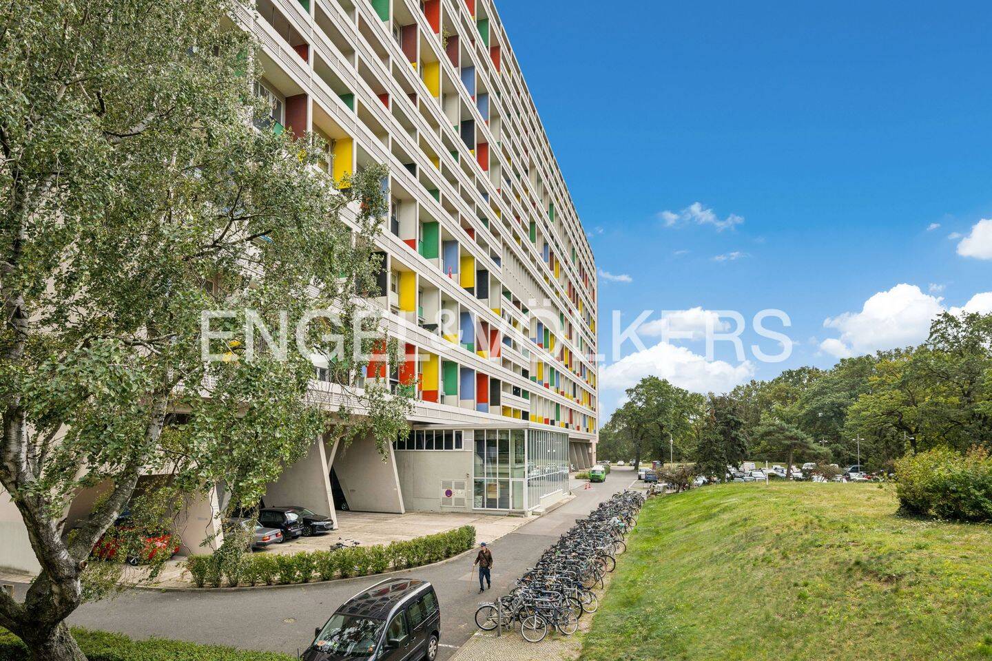 LE CORBUSIER Berlin: Familienfreundliche Maisonette Wohnung in der Architekturikone in Westend, 14055 Berlin (Charlottenburg-Wilmersdorf Charlottenburg Grunewald Westend)
