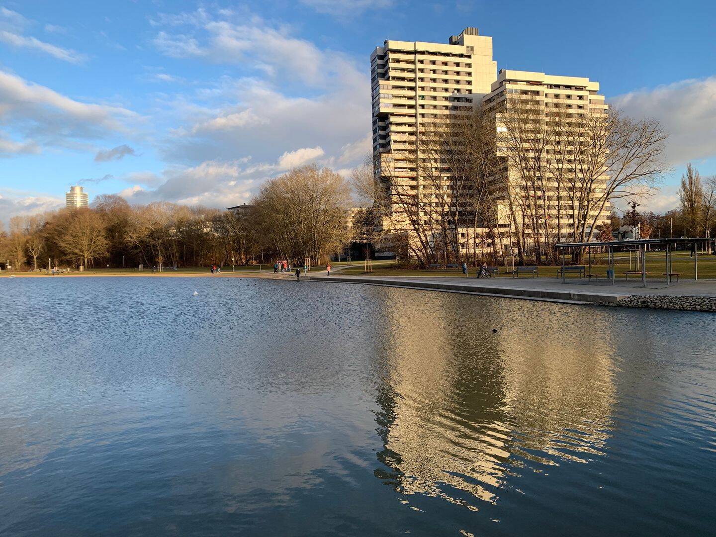 Teilmöblierte 1 Zimmer Wohnung im Norikus mit Blick auf Wöhrder See, 90402 Nürnberg (Gleißbühl Lorenz Tafelhof Tullnau Wöhrd)