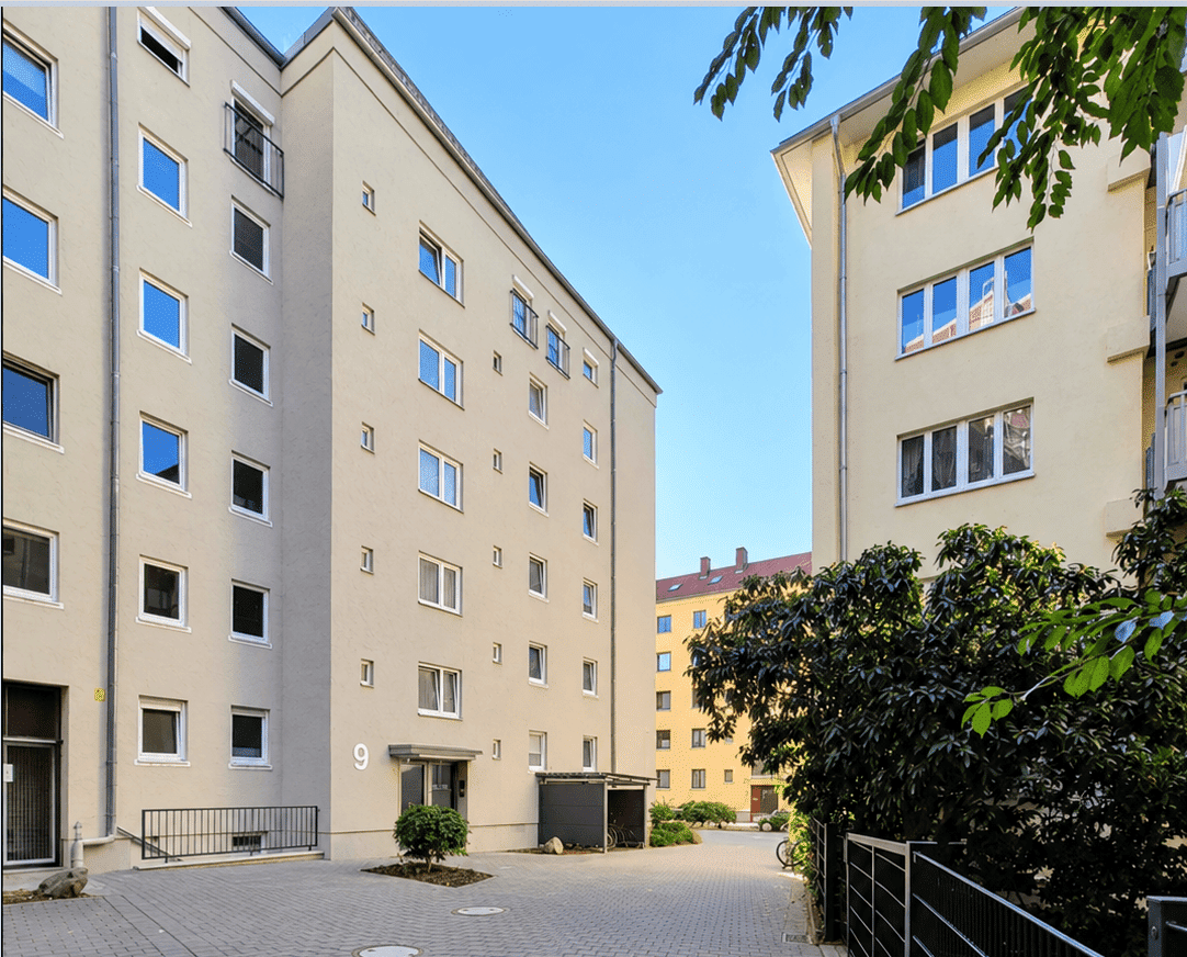 Moderne 4 Zimmer-Wohnung inkl. neuer Einbauküche und Balkon im Zentrum von Augsburg, 86150 Augsburg (Innenstadt)