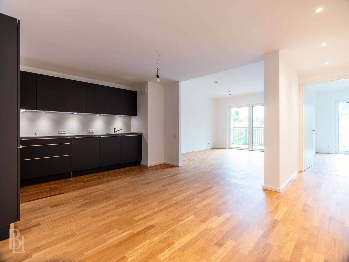 Temporäre Vermietung: optimal geschnittene 4-Zimmer-Wohnung mit Charme in begehrter Schöneberg-Lage, 10785 Berlin (Mitte Kreuzberg Schöneberg Tiergarten)