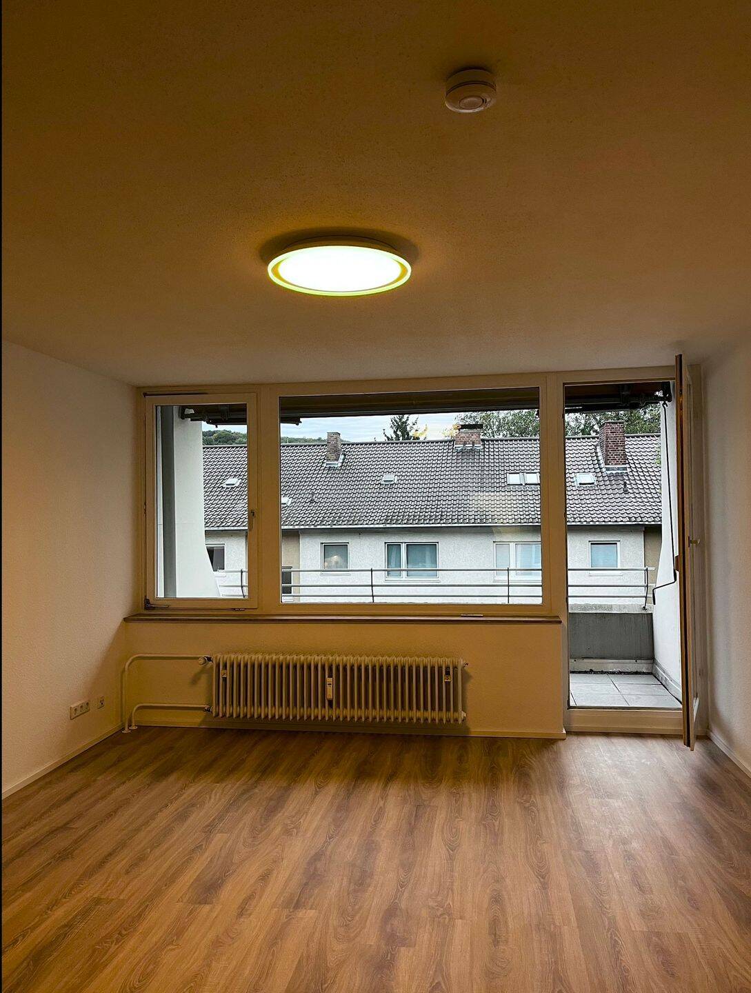Helle Einzimmerwohnung in Bonn-Kessenich, 53129 Bonn (Dottendorf Kessenich Poppelsdorf Zentrum)