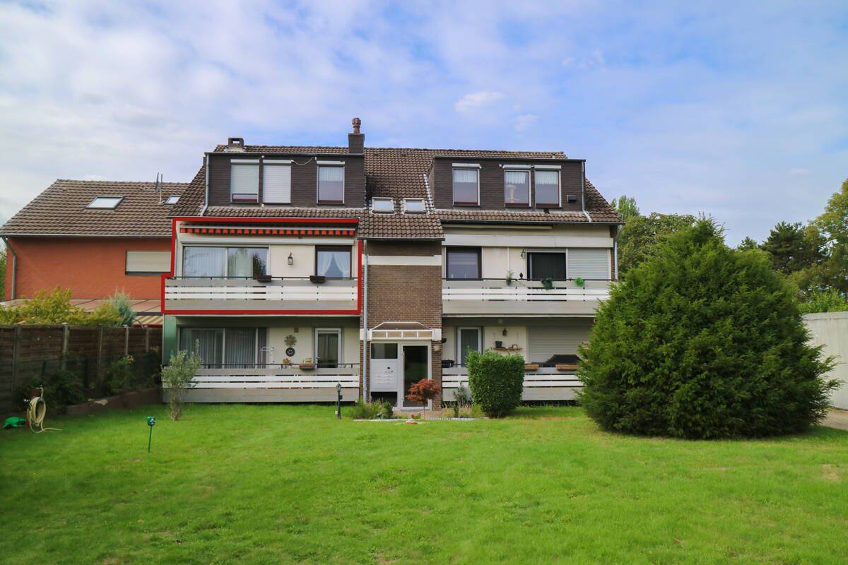 Drei Zimmer mit zwei Balkonen in attraktiver Lage, 41539 Dormagen