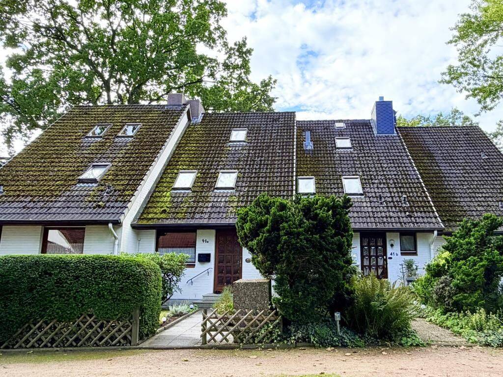 REIHENHAUS IN RUHIGER, IDYLLISCHER UND ZENTRALER LAGE, 22926 Ahrensburg