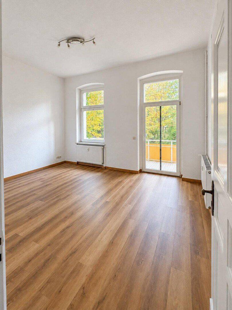 Helle 2-Zimmer-Altbauwohnung mit großem Südbalkon in zentraler Lage, 15517 Fürstenwalde/Spree