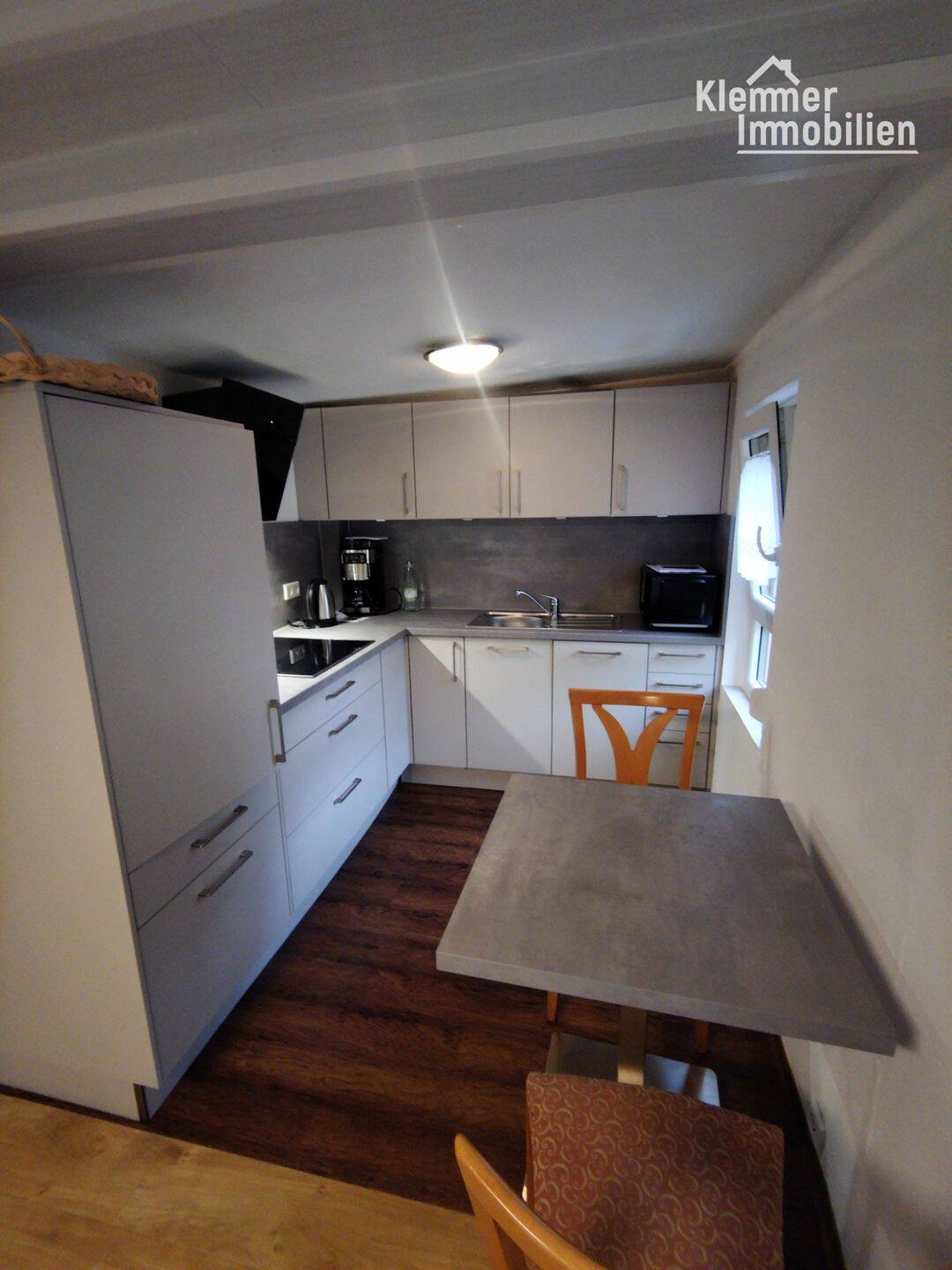 Möblierte 2 Zi.-Wohnung in zentraler Lage – ideal für Studierende, Forstschüler/innen, Berufspendler, 97816 Lohr a. Main (Lohr)