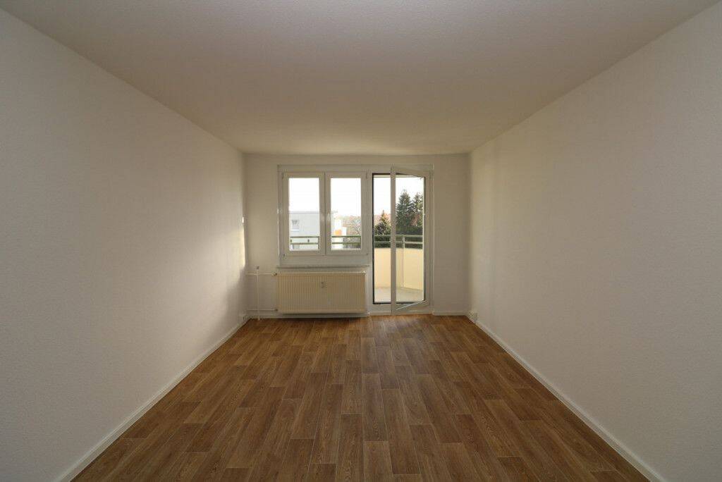 Hulapalu…greif einfach zu…tolle 3-RW mit Wanne & Balkon!!!, 9599 Freiberg