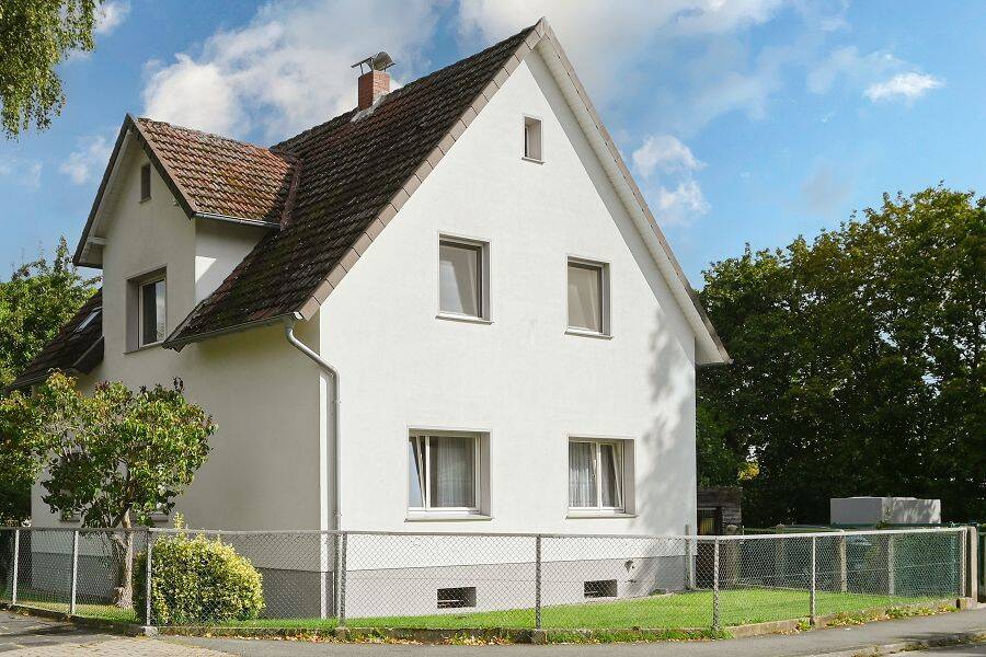Sanierungsbedürftiges Einfamilienhaus mit großem Garten in zentraler Lage!, 32547 Bad Oeynhausen