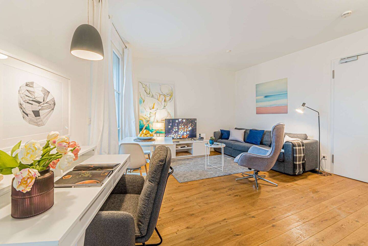 Sehr schönes und modern möbliertes Apartment in Eschersheim, 60433 Frankfurt am Main (Bonames Dornbusch Eschersheim Frankfurter Berg Preungesheim)