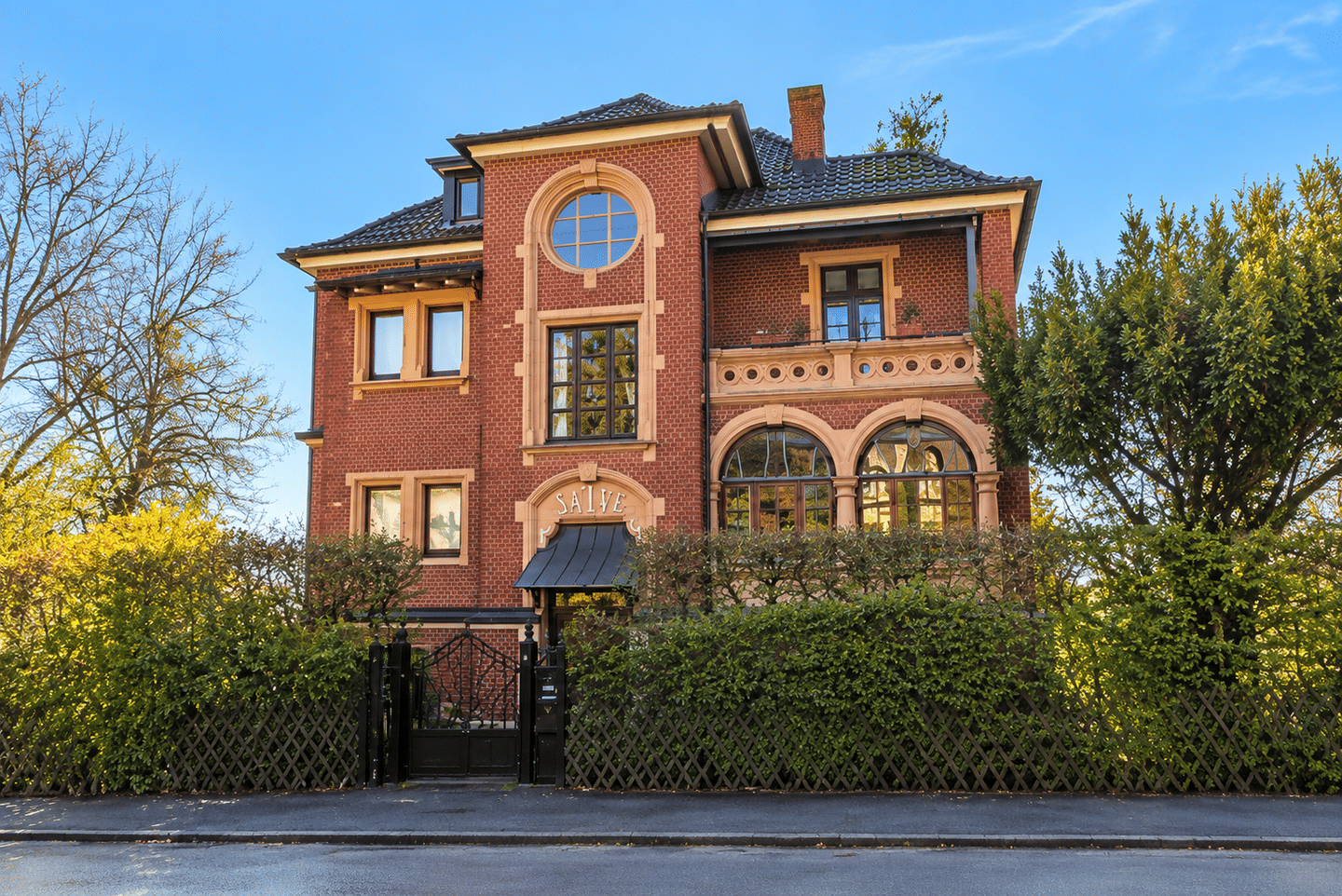 Exklusive Gründerzeit Villa – außergewöhnliche Residenz in einer der begehrtesten Wohnlagen von Kassel, 34131 Kassel (Bad Wilhelmshöhe Brasselsberg Kirchditmold)