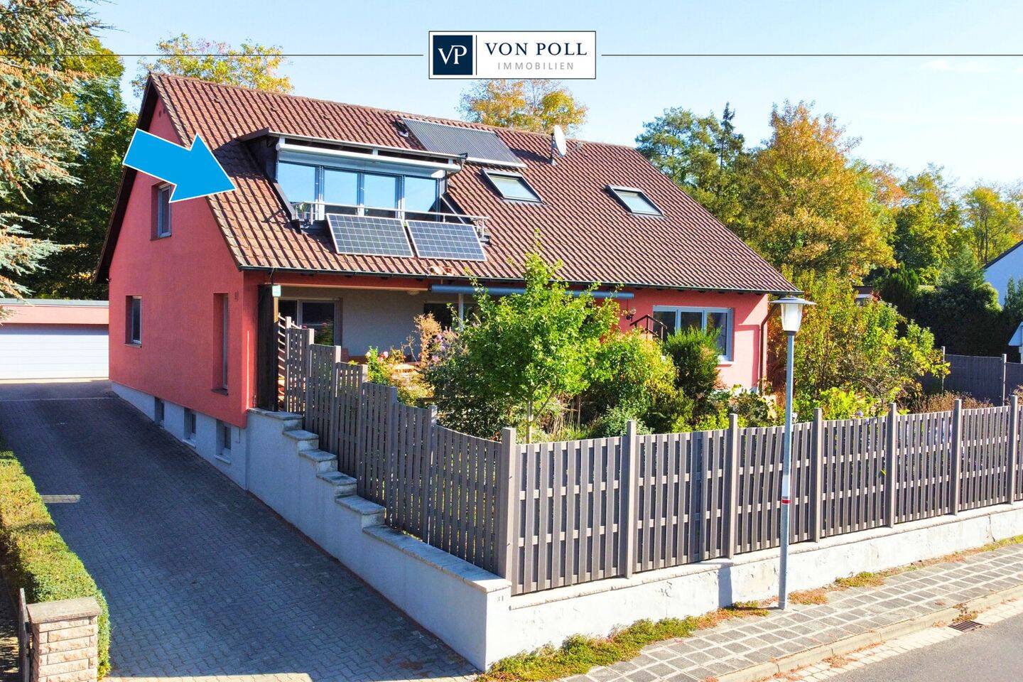 Exklusive Dachgeschosswohnung mit großzügigem Raumangebot & Potenzial für eine Einliegerwohnung, 91413 Neustadt a.d. Aisch