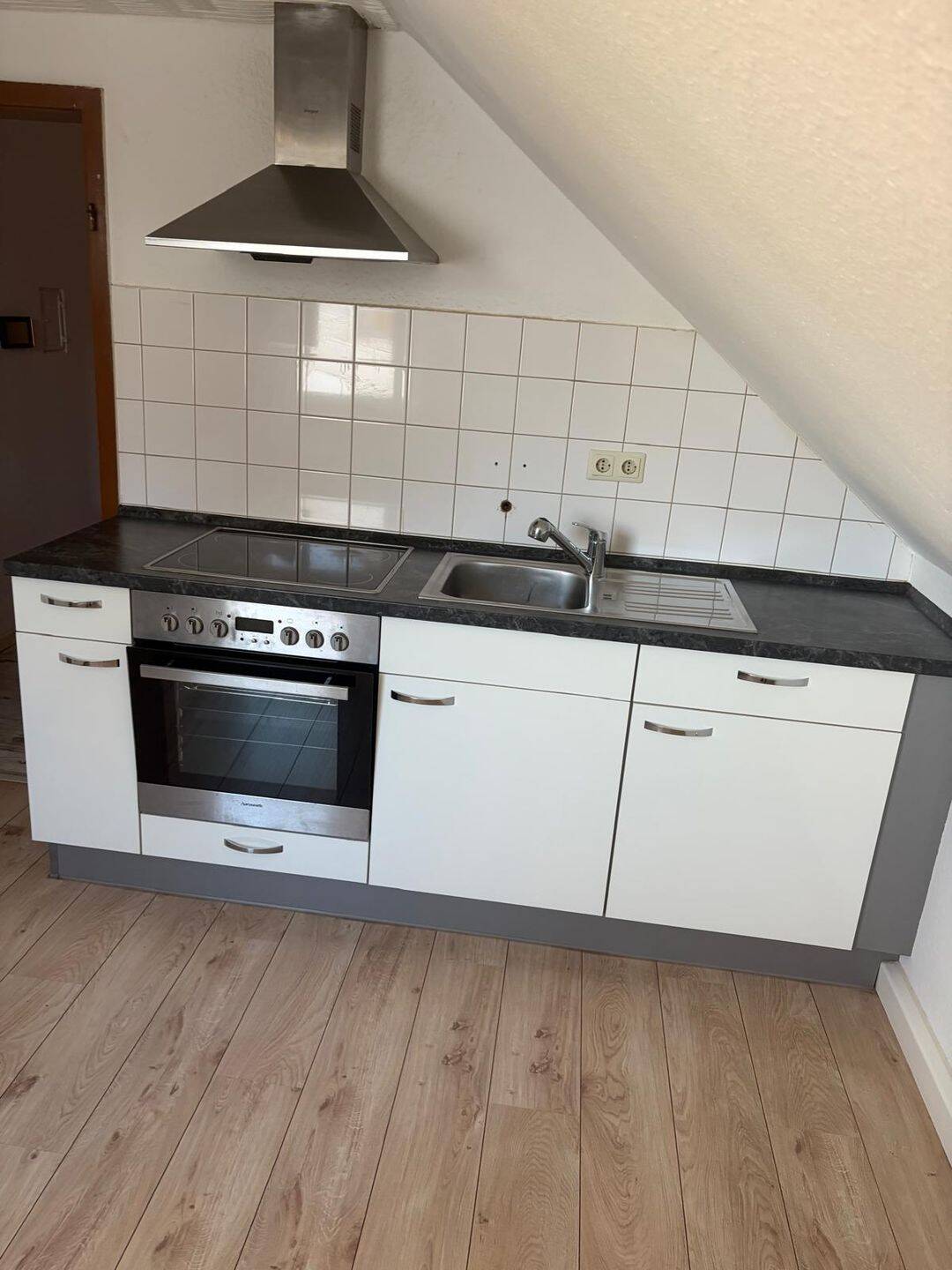 Schöne Wohnung in Schwarzach am Main mit Stellplatz zu vermieten, 97359 Schwarzach a. Main