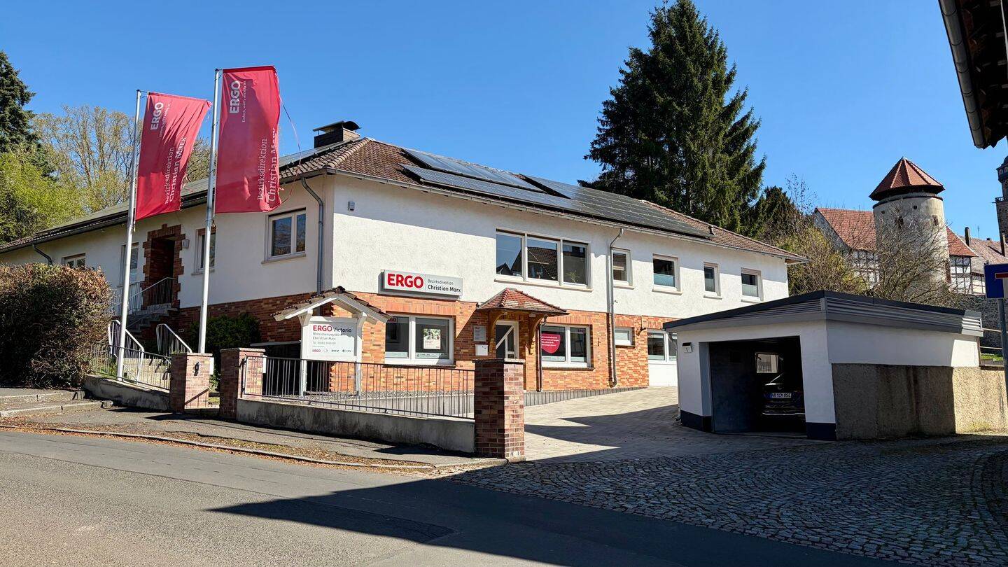 Großzügige 3ZKB-Wohnung in zentraler Lage von Homberg (Efze) zu vermieten!, 34576 Homberg (Efze)