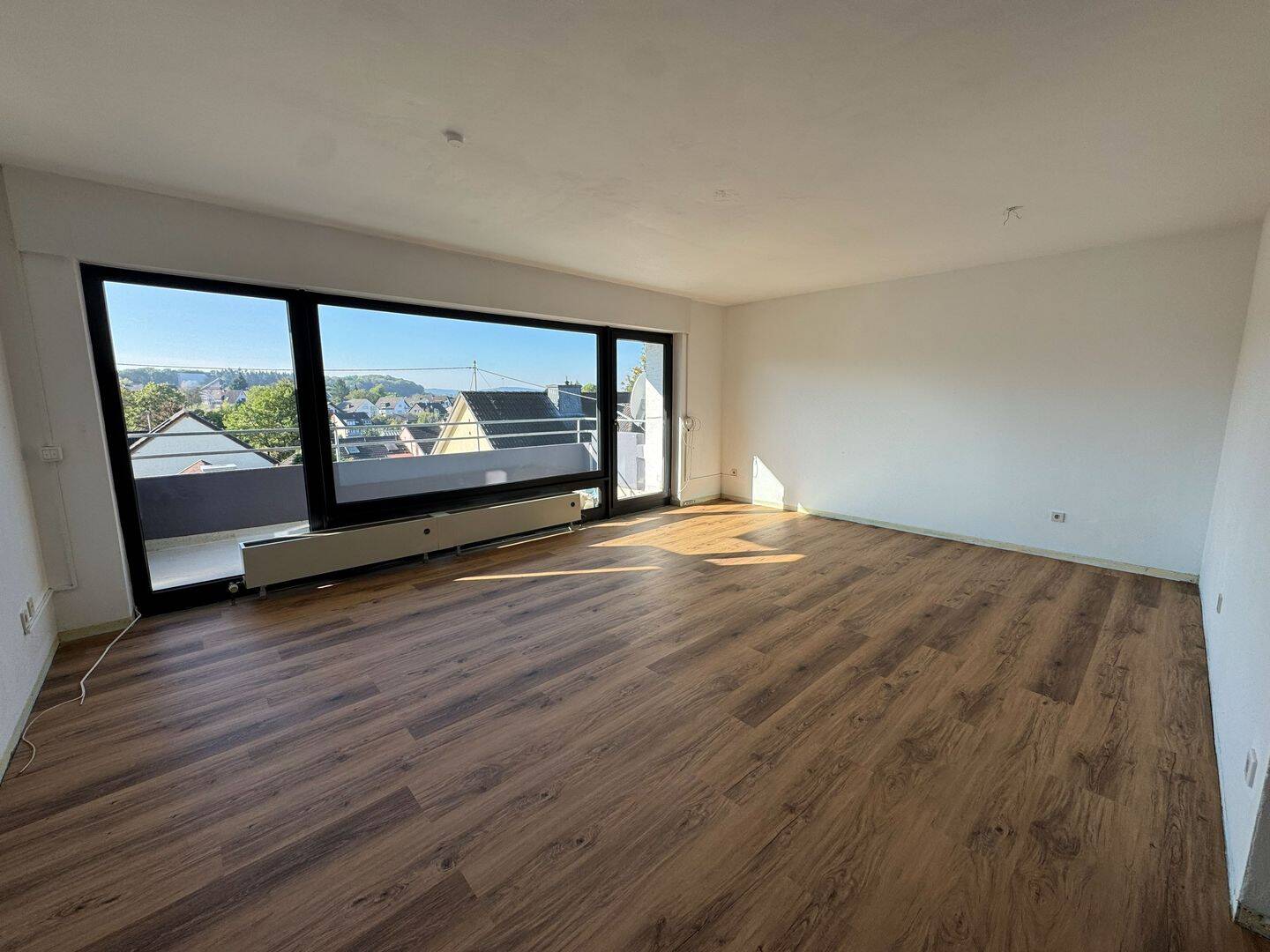 Großzügig geschnittene Wohnung in bevorzugter Lage von Arenberg, 56077 Koblenz