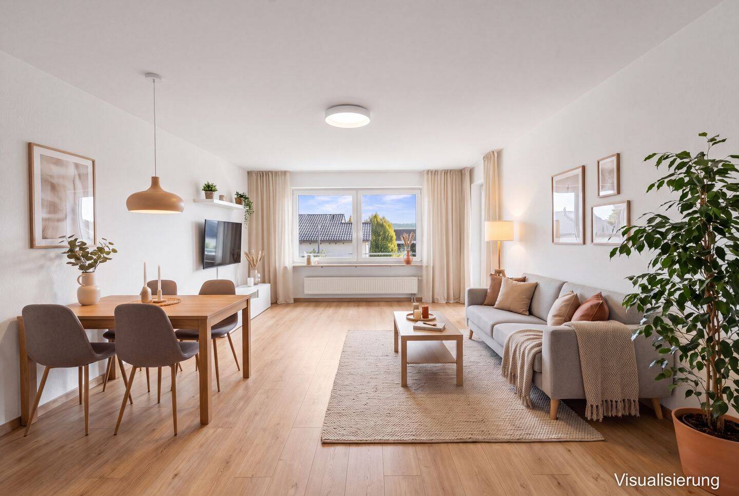 Großzügige 3-Zi-Hochparterre-Wohnung mit Balkon und schönem Ausblick in Langenzenn, 90579 Langenzenn