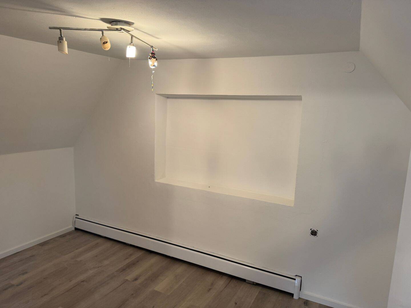 Haus zur Miete, 3 Zimmer, 70 m², in München, 80937 München (Milbertshofen-Am Hart)