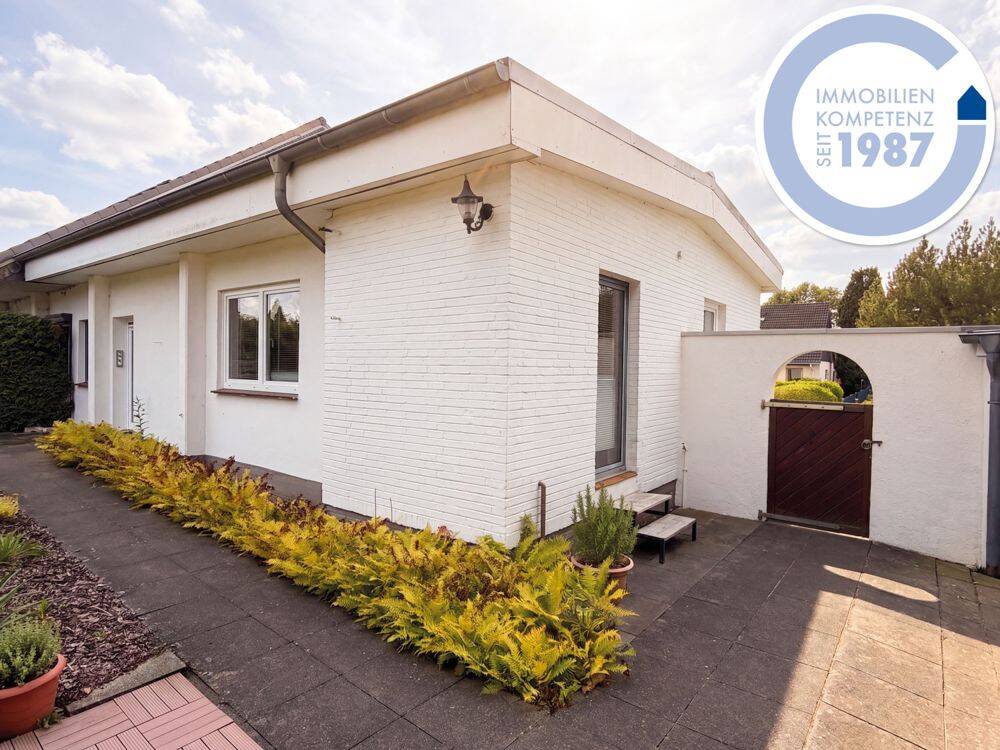 Ein kompaktes Haus mit Geschichte und Optionen!, 24610 Trappenkamp