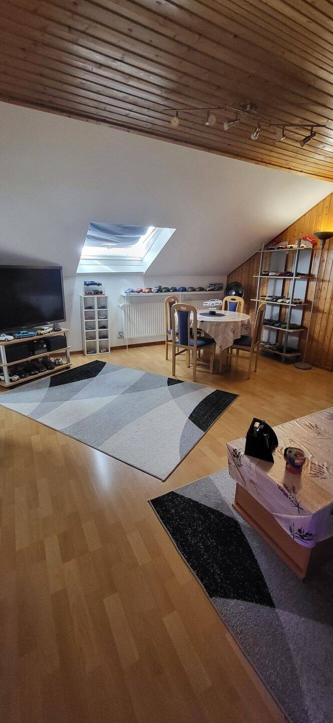 Ruhig gelegene Dachgeschosswohnung in Zülpich-Linzenich!, 53909 Zülpich