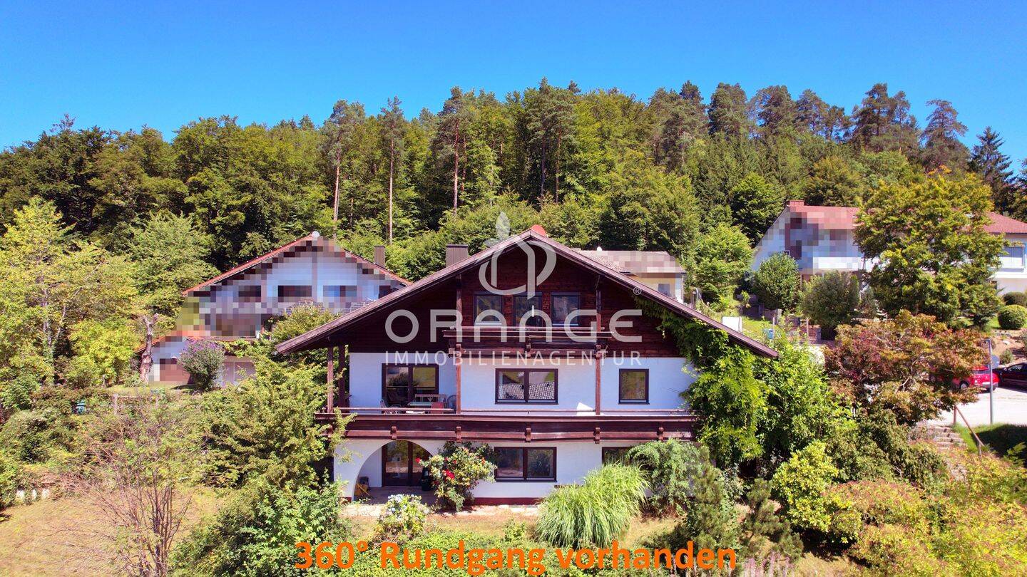 ***Charmantes Landhausjuwel mit viel Platz und traumhaftem Fernblick a. d. Sonnenwald!!***, 94169 Thurmansbang