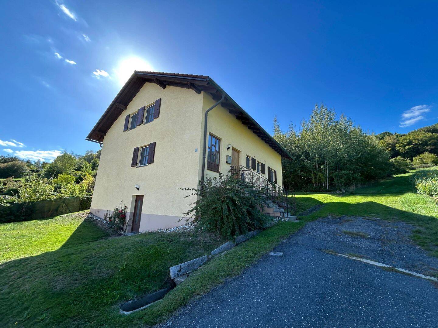Einfamilienhaus mit Garten und Garage in Cham zu verkaufen!, 93413 Cham