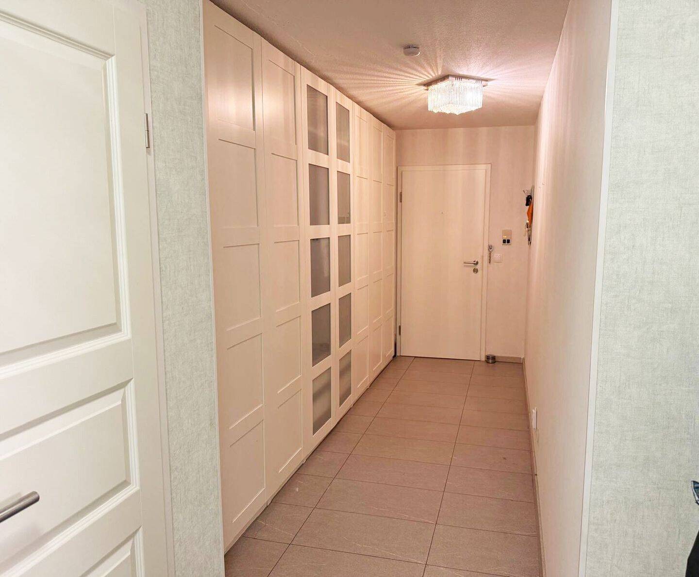 Mehr Raum fürs Leben, großzügige Wohnung mit Loggia, Tiefgaragenplatz und 40 m² Chillout-Area, 68766 Hockenheim