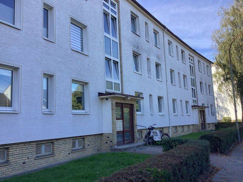 Lust auf Veränderung: sanierte 3-Zimmer-Erdgeschoss-Wohnung, sofort anmietbar!, 23558 Lübeck (Buntekuh Sankt Lorenz Nord Sankt Lorenz Süd)