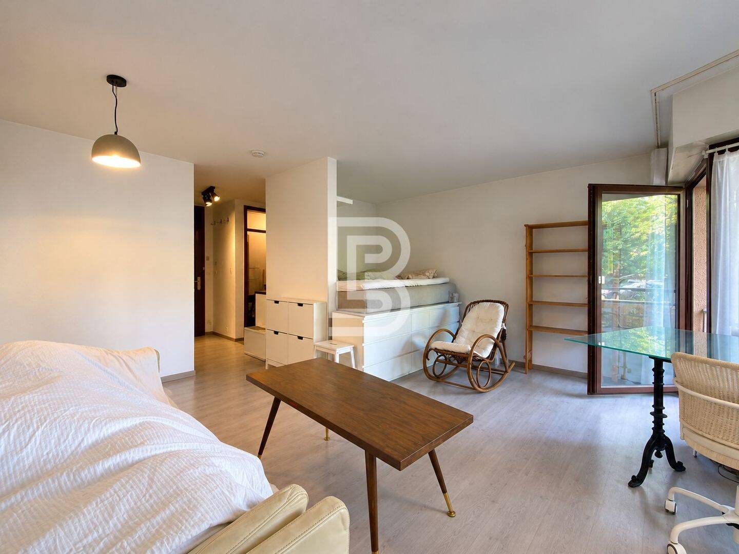 Attraktives 1-Zimmer-Appartement in gefragter Freiburger Lage, 79104 Freiburg im Breisgau