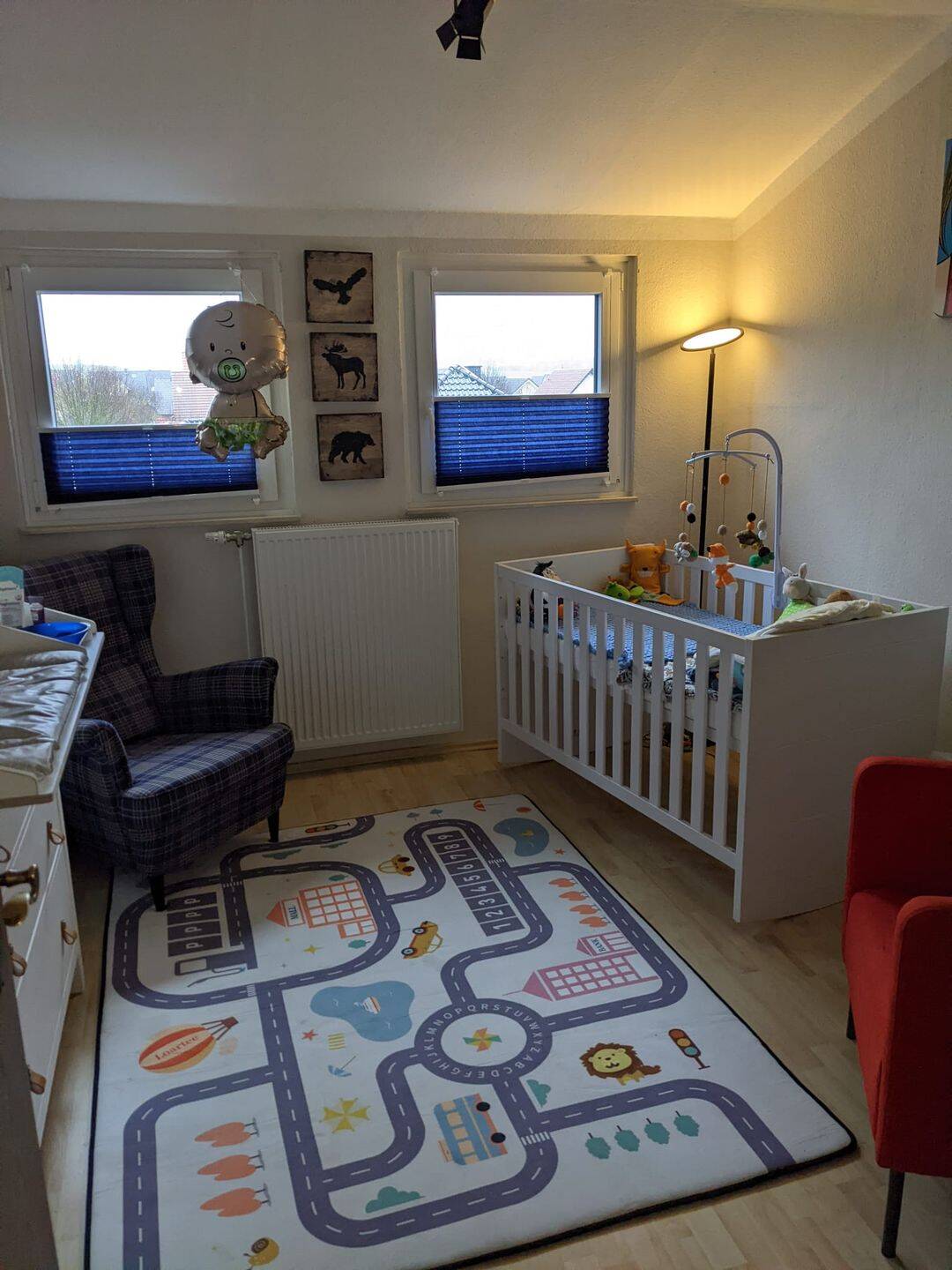 Schöne DG Wohnung in zentraler Lage von Ense Bremen zu vermieten., 59469 Ense