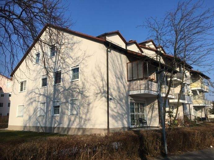 2-Zimmer Erdgeschosswohnung in Dingolfing mit Südterrasse, 84130 Dingolfing