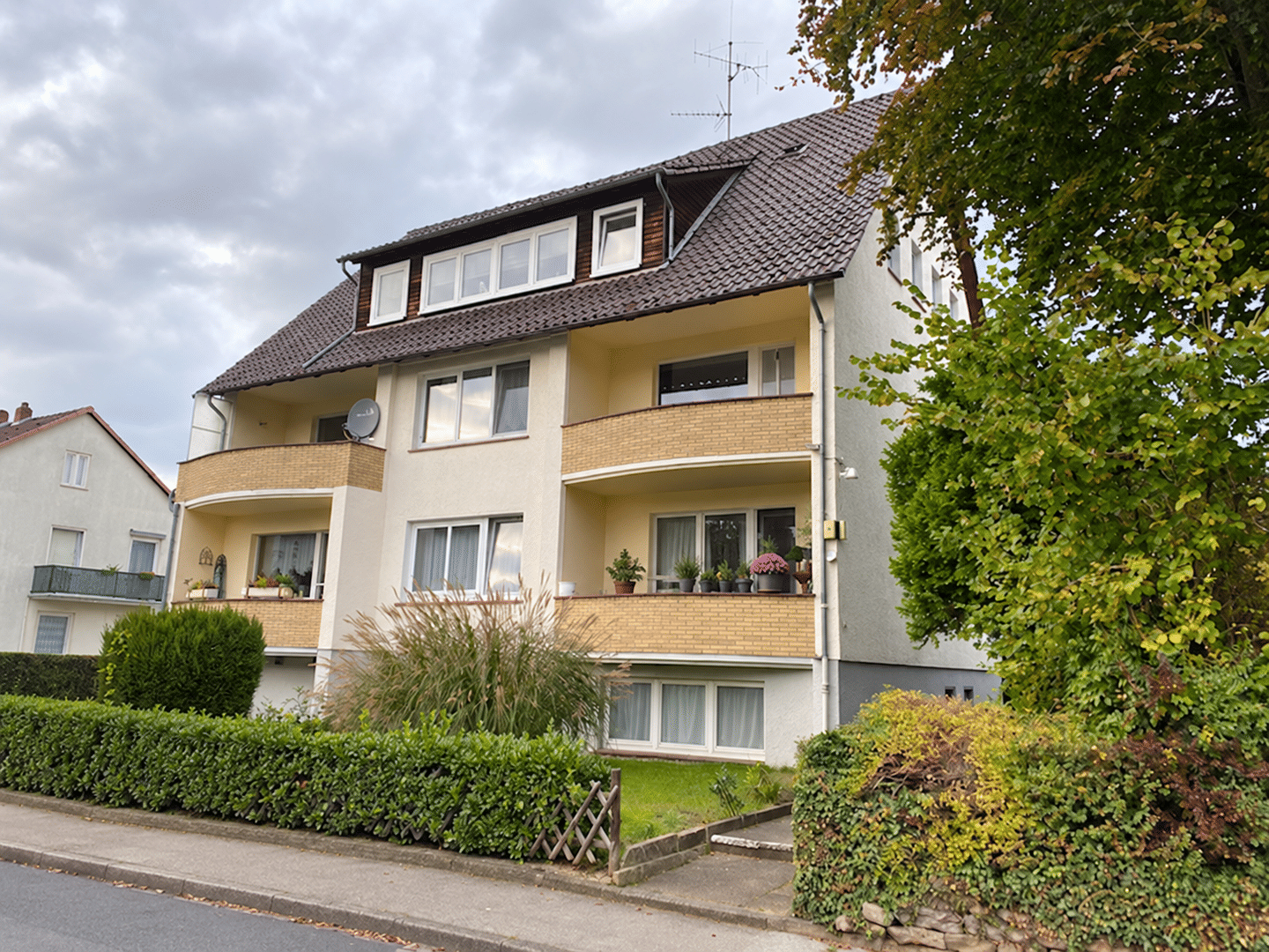 Geräumige 3-Zimmer-Wohnung mit Balkon in zentraler Lage von Bad Pyrmont, 31812 Bad Pyrmont