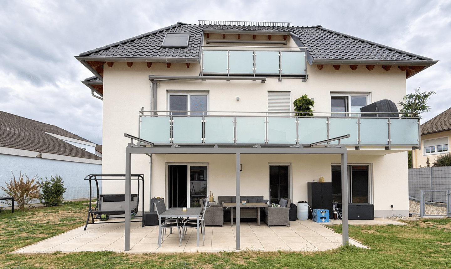 3-Zimmer-EG-Wohnung (KfW 55) mit 439 m² Privatgarten, 86529 Schrobenhausen