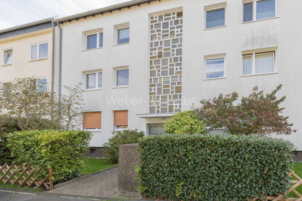 Gepflegte 3-Zimmer-Wohnung mit überdachtem Balkon in Köln-Brück, 51109 Köln (Kalk Brück Merheim Neubrück Ostheim)