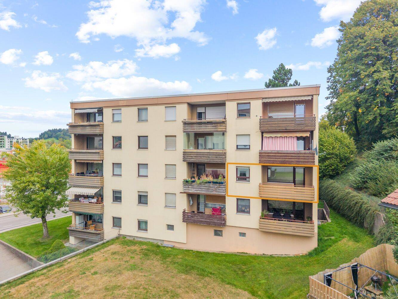 Gepflegte 3-Zimmer-Wohnung mit Balkon und Tiefgaragenstellplatz in Lindenberg, 88161 Lindenberg i. Allgäu
