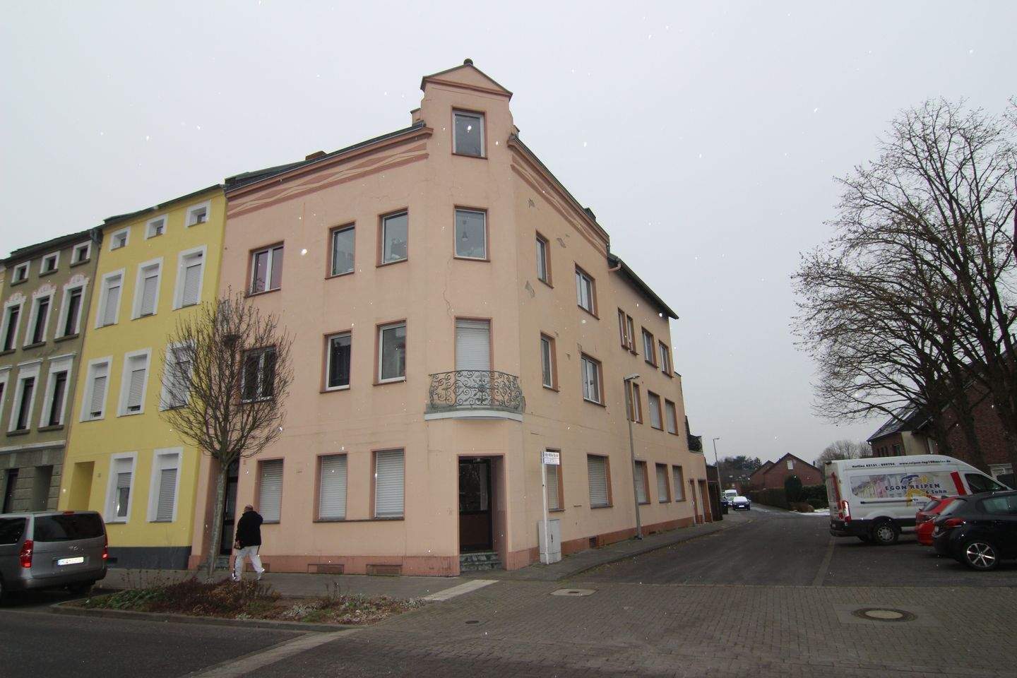 KLEINE DREIZIMMERWOHNUNG IN RUHIGER LAGE – IDEAL FÜR EIN ZWEI PERSONEN, 41065 Mönchengladbach (Hardterbroich Hermges Lürrip Pesch)